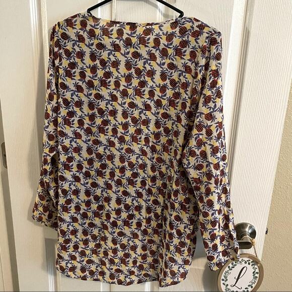 Entro Pineapple Draped Wrap Blouse Women's Size Small Rayon & Tencell Blend - Picture 2 of 9